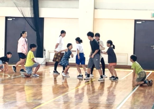 Playing with elementary and junior high school students